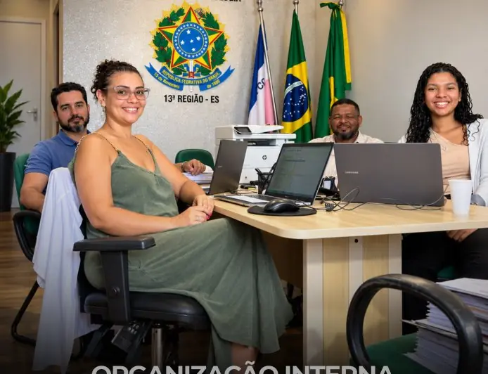 ORGANIZAÇÃO INTERNA. COMPROMISSO INSTITUCIONAL.